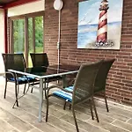 Hof Apartment *